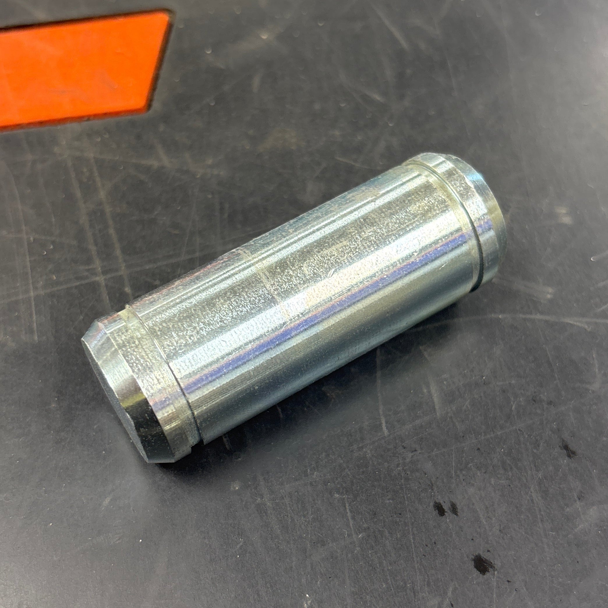 Bobcat pivot pin for snow blades 7273908