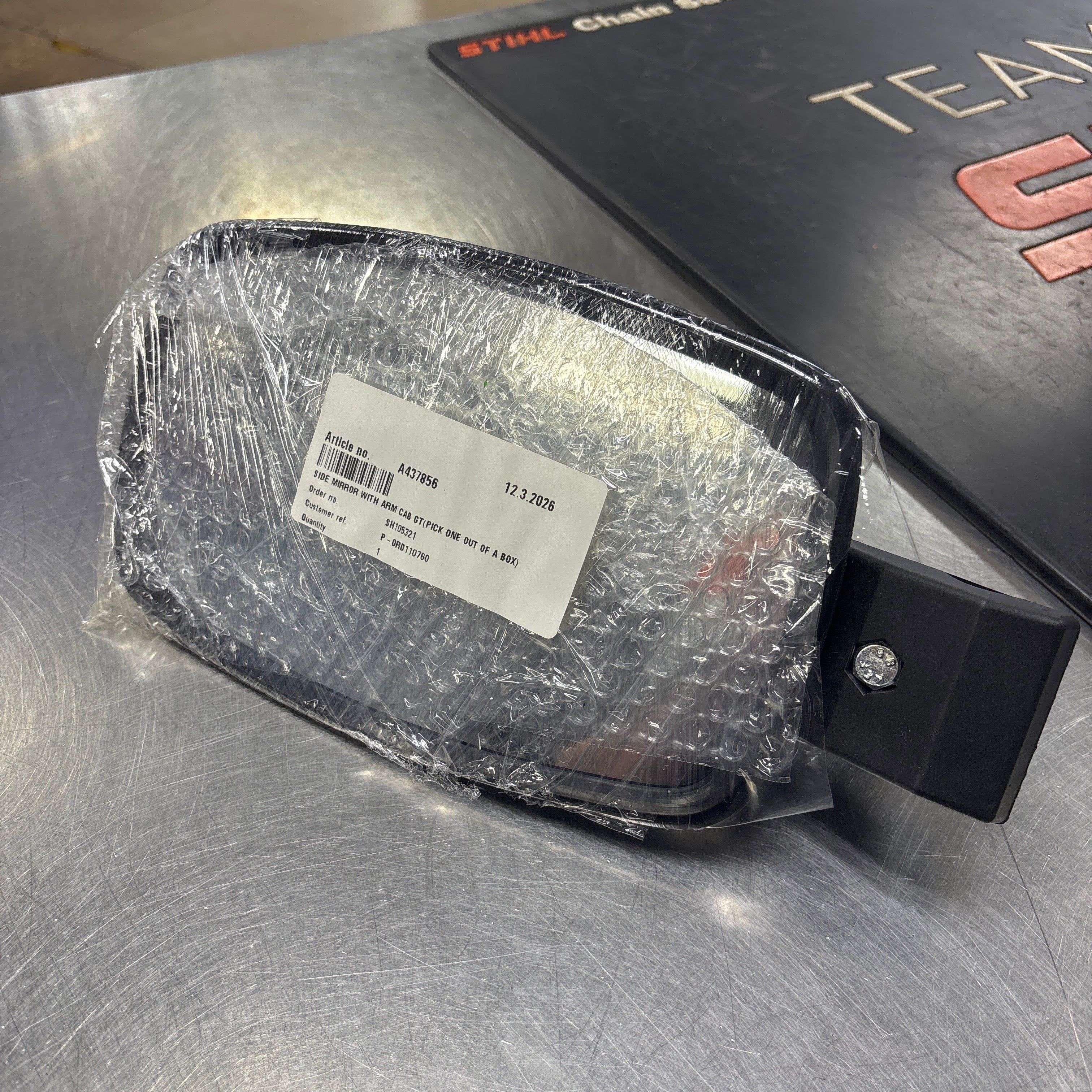 Avant Side Mirror A437856