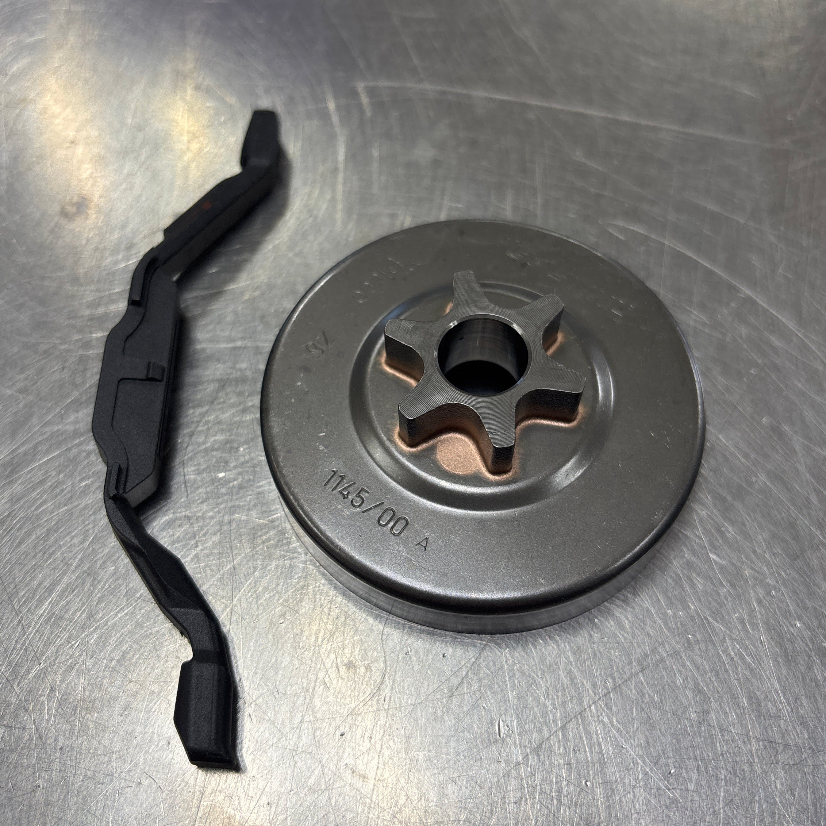 3/8" Pitch 6T Chainsaw Sprocket