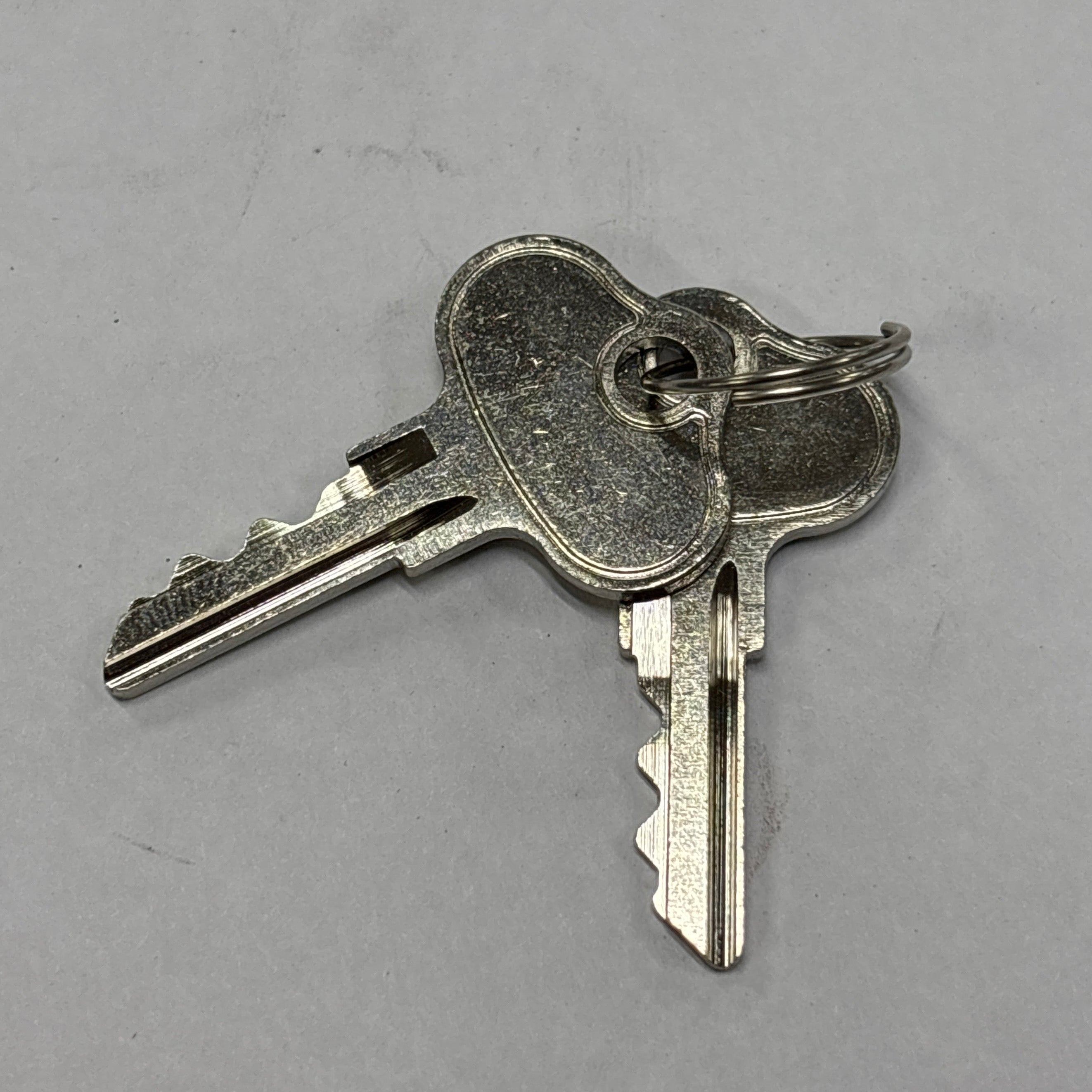 Bobcat Ignition Keys for Obsolete Switch 6512809