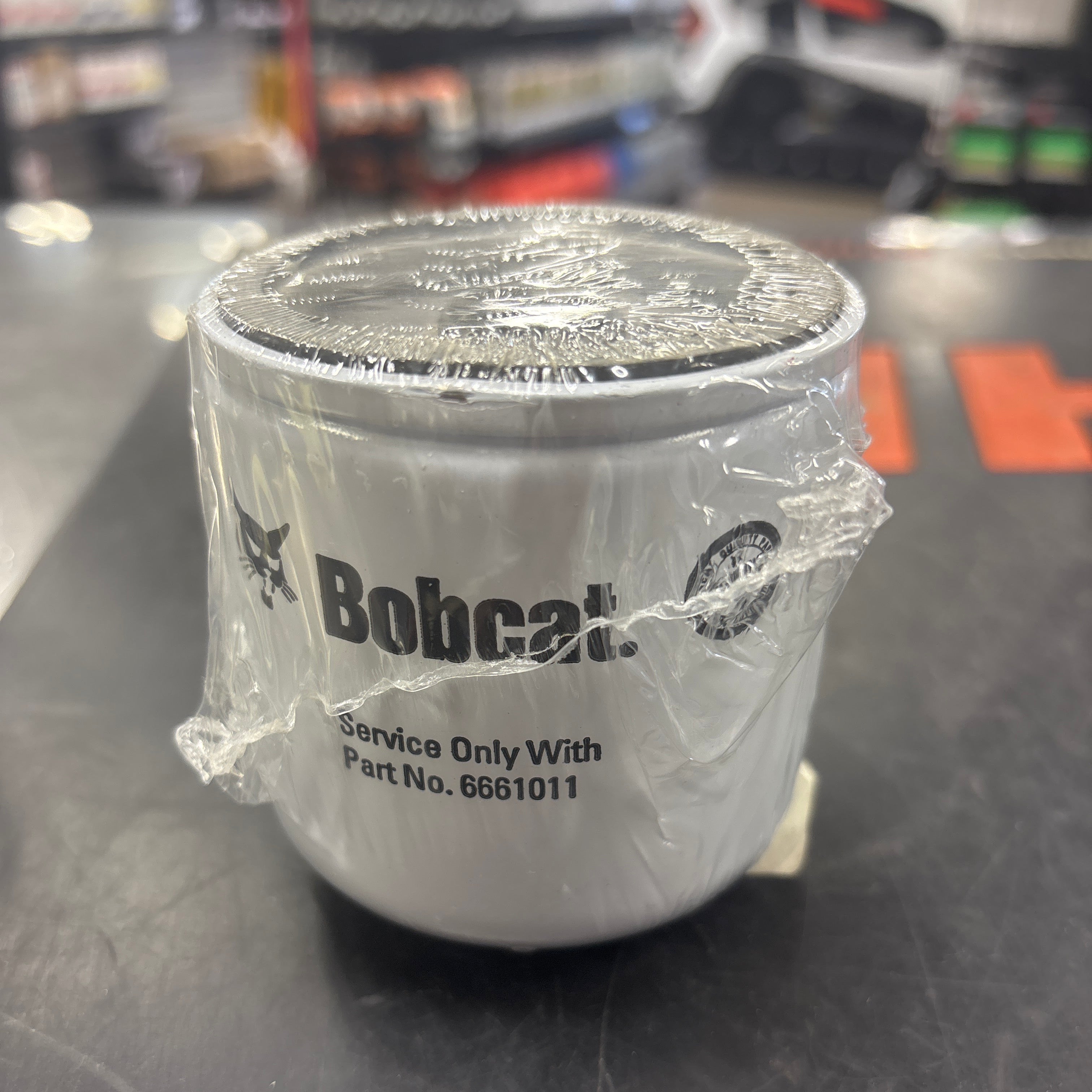 bobcat engine oil filter 6661011