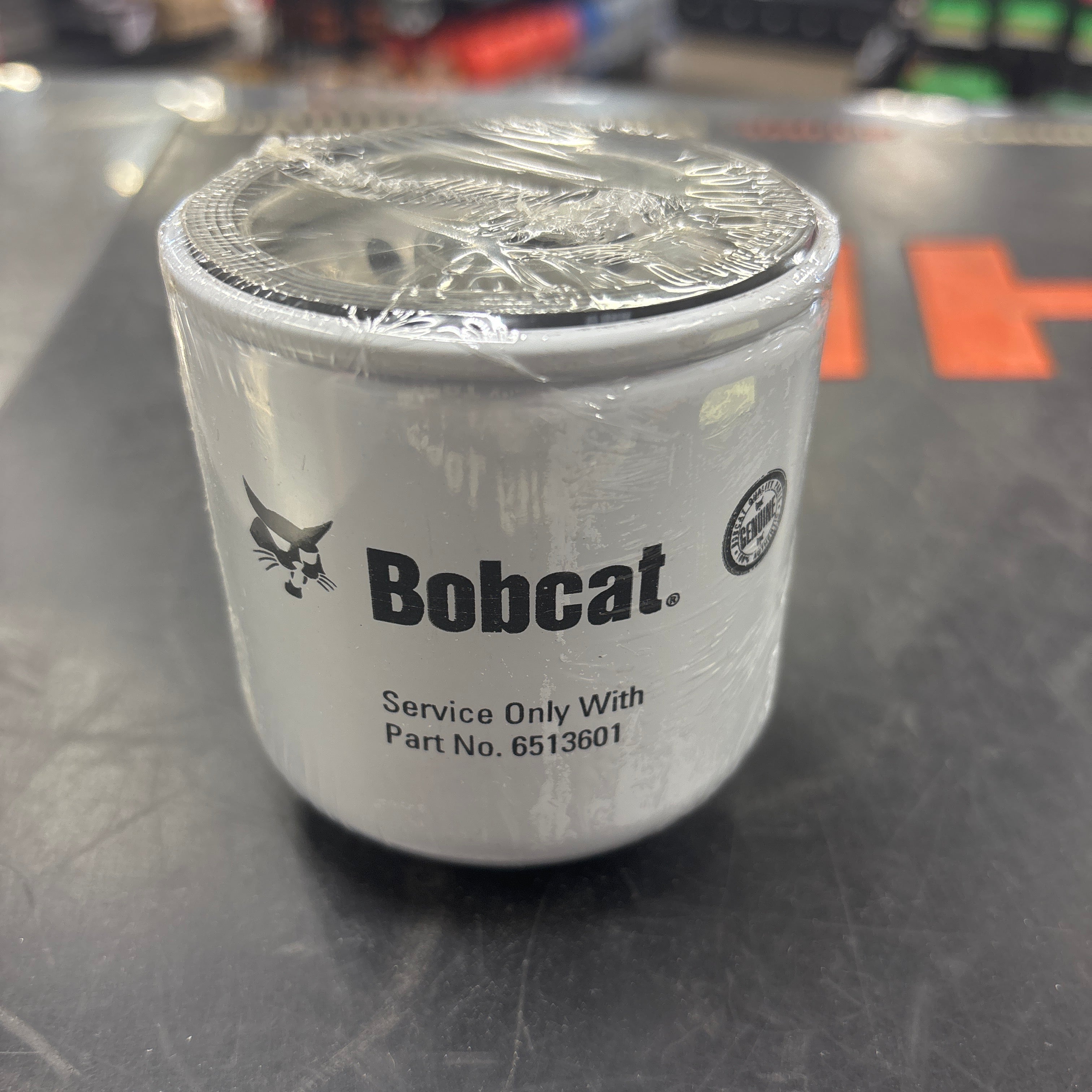 bobcat engine oil filter for loaders 6513601