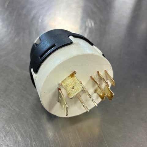 64202 IGNITION SWITCH 