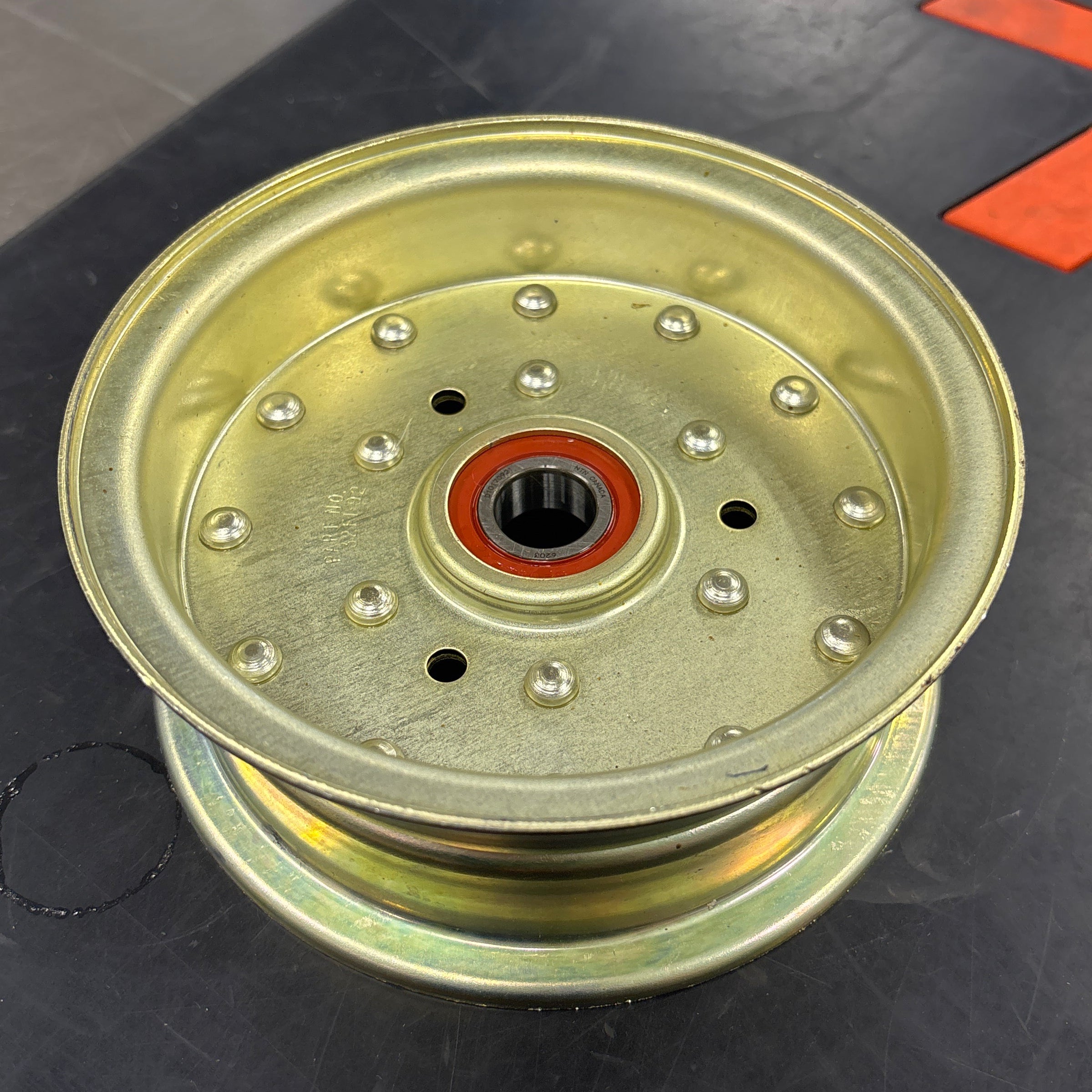 toroflatidlerpulley1164666