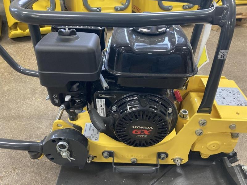 bomag single direction vibratory plate bvp 18 45