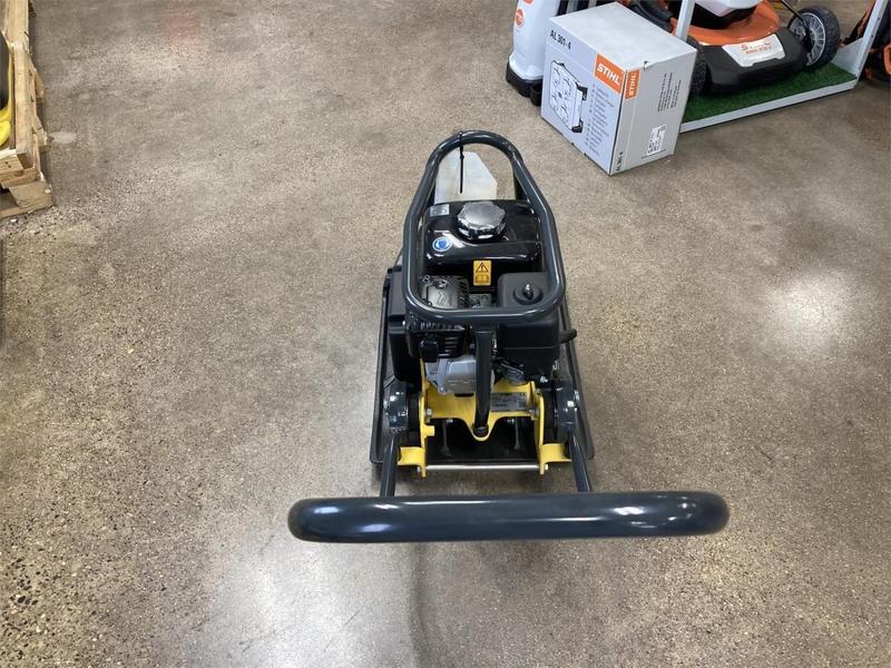 bomag single direction vibratory plate bvp 18 45