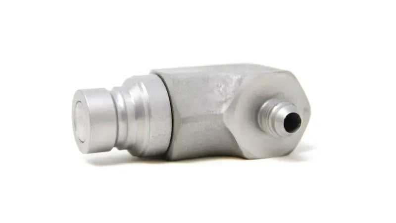 bobcat male 90 degree flat faced coupler 7246796