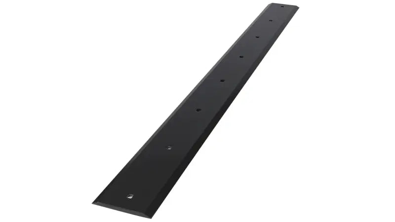 bobcat 80 bolt on double bevel cutting edge 6718008