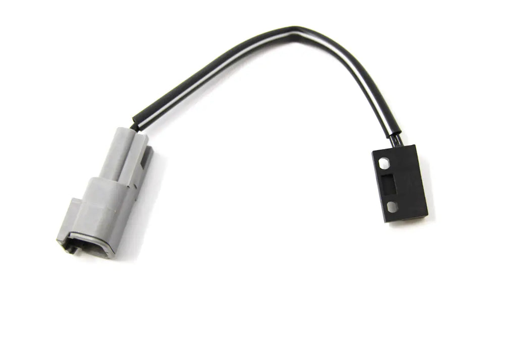 door latch sensor for loaders