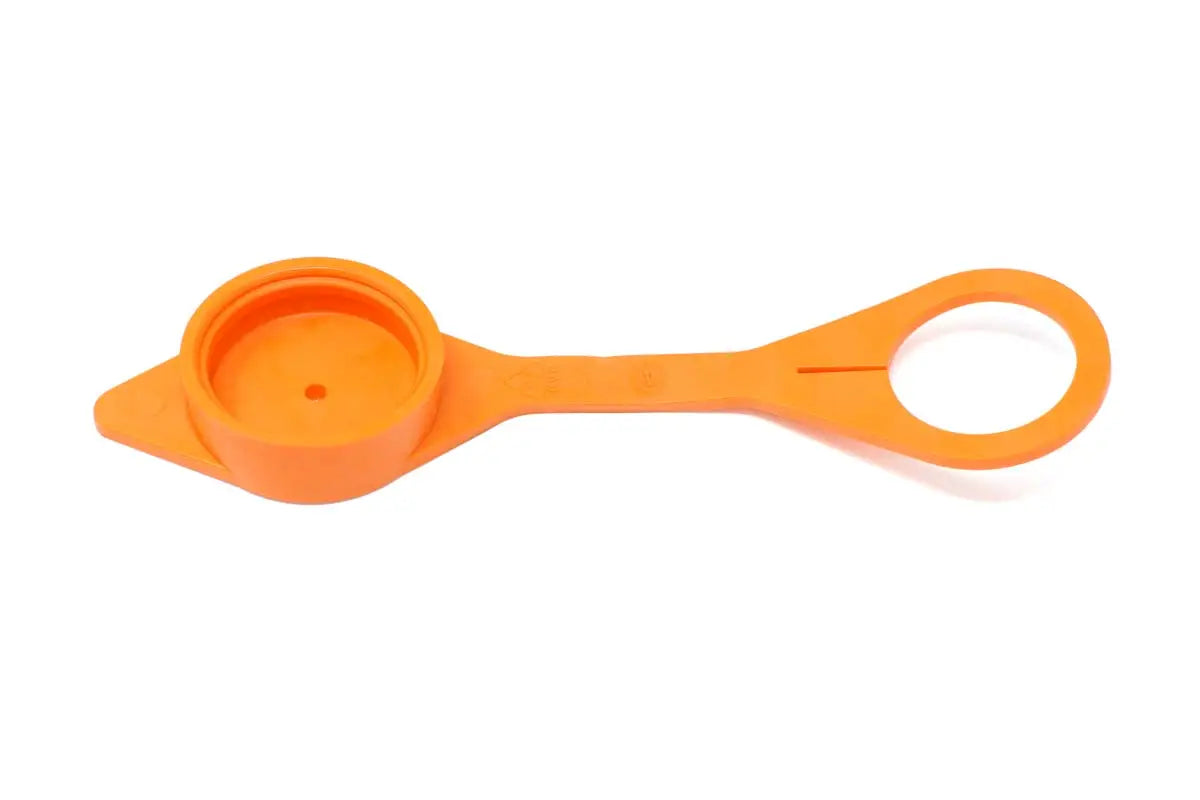 Bobcat 1/2" Female Coupler Dust Cover 6902541