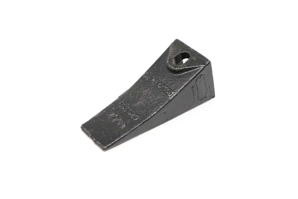 bobcat long bucket tooth 6737325