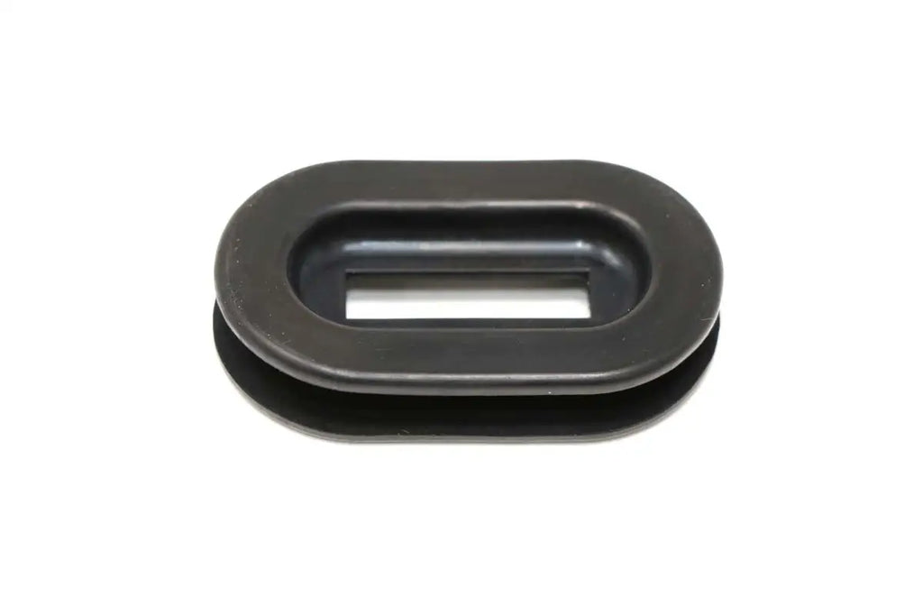 grommet 4